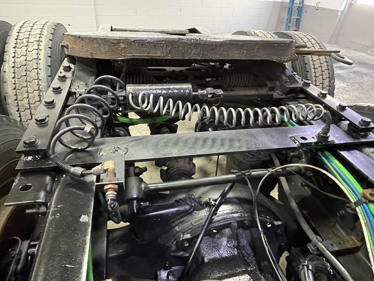 #6224-•-2022-freightliner-cascadia-semi-truck-(title-in-delay)-image-44