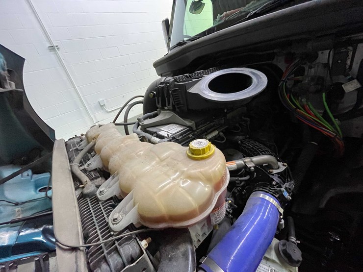 #6223-•-2022-freightliner-cascadia-semi-truck-(title-in-delay)-image-89