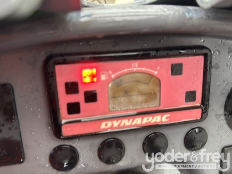 2020-dynapac-cc1000-image-25