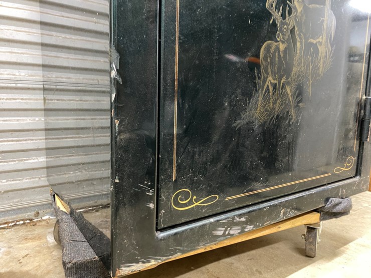 #49-•-#5000-•-browning-medallion-gun-safe-image-4