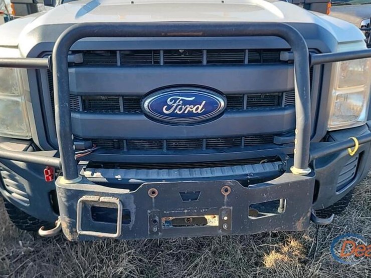 2012-ford-f550-image-21