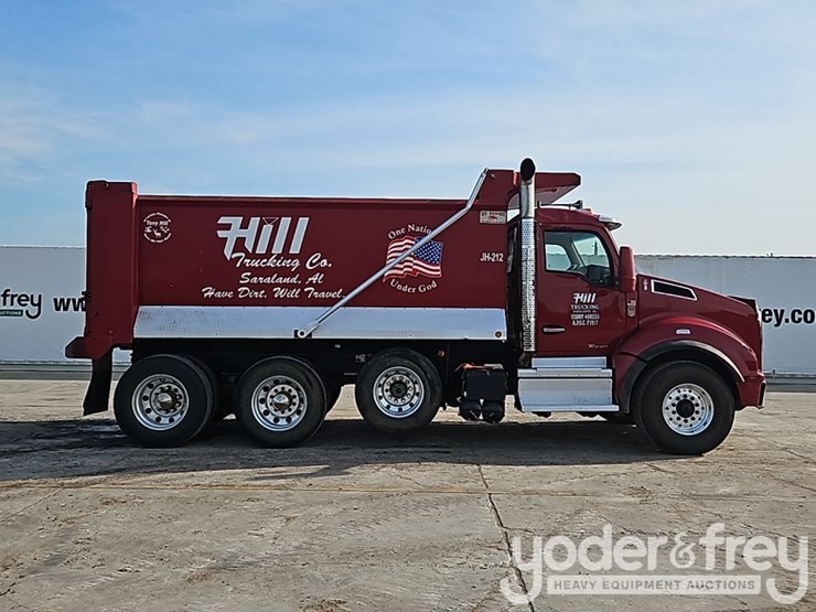 2021-kenworth-t880-image-6