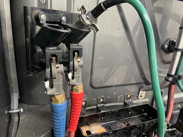 #6224-•-2022-freightliner-cascadia-semi-truck-(title-in-delay)-image-66