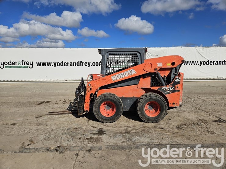 2015-kubota-ssv75-image-3