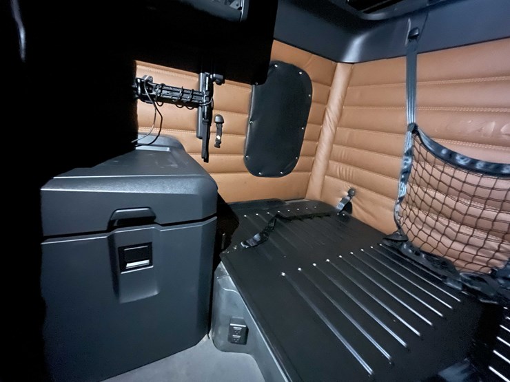 #6223-•-2022-freightliner-cascadia-semi-truck-(title-in-delay)-image-78