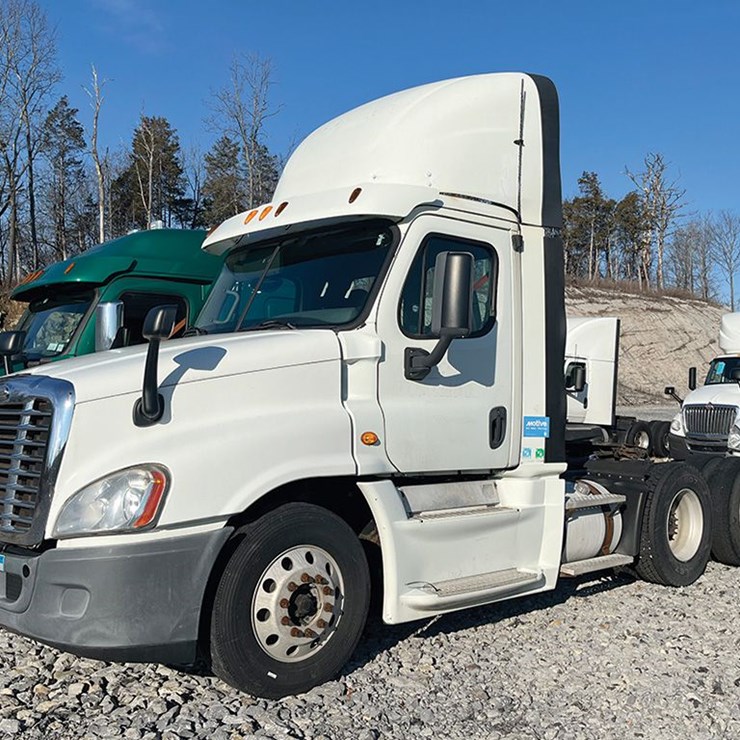 2014 FREIGHTLINER CASCADIA 125 EVOLUTION