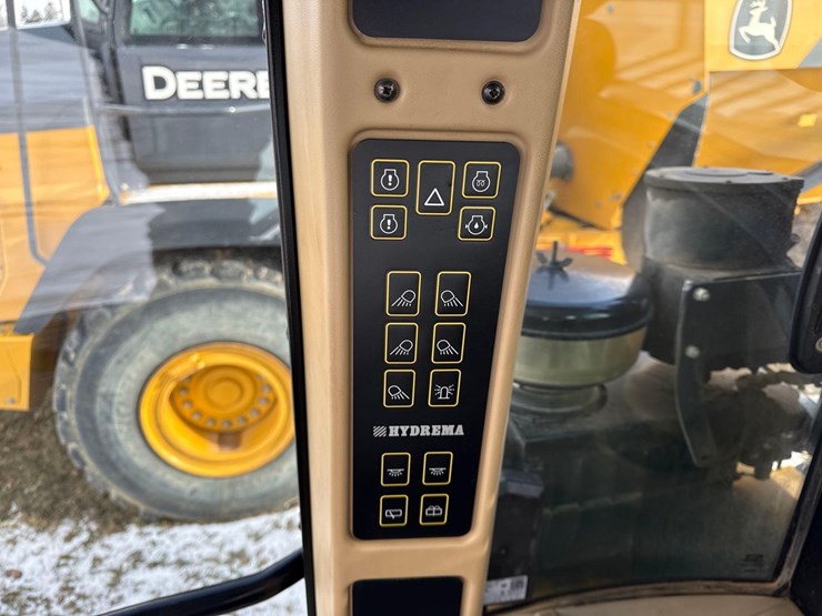 2023-hydrema-912hm-image-11