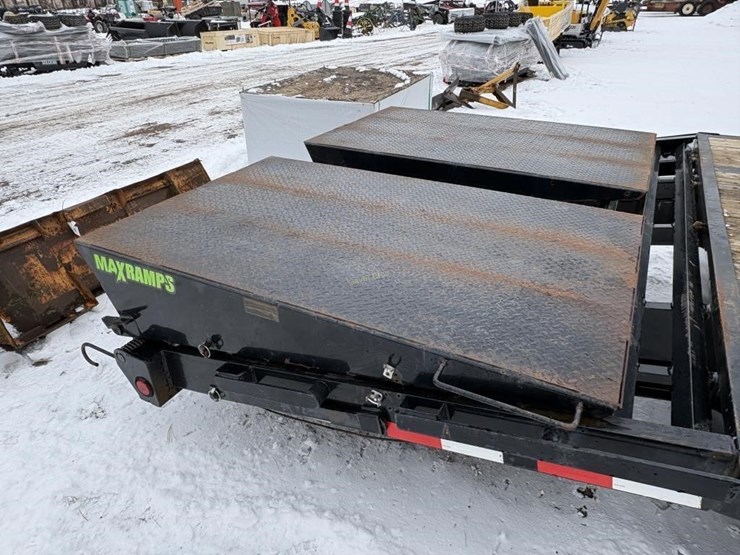2021-load-trail-32'-gooseneck-trailer-image-9