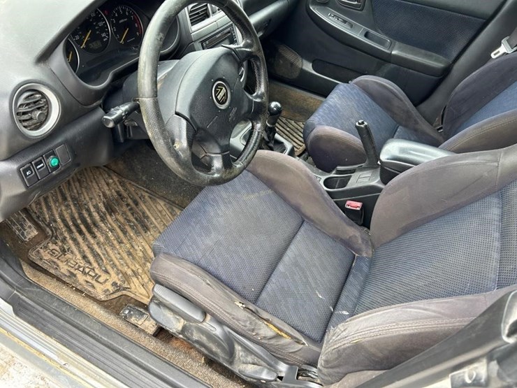 2003-subaru-wrx-car-image-8