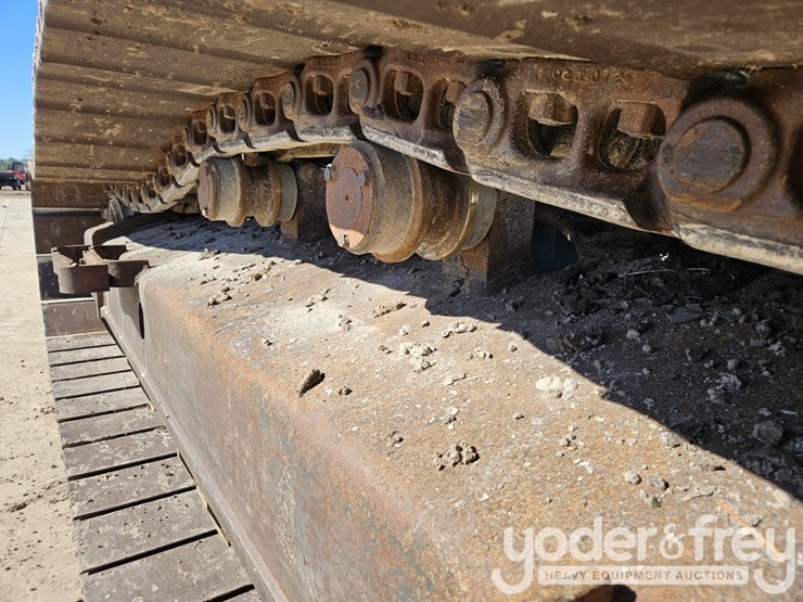 2021-komatsu-pc360-lc-11-image-10