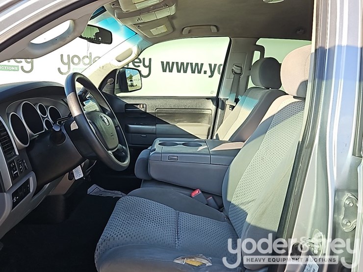 2013-toyota-tundra-image-20