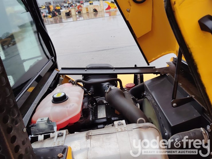 jcb-930-image-39