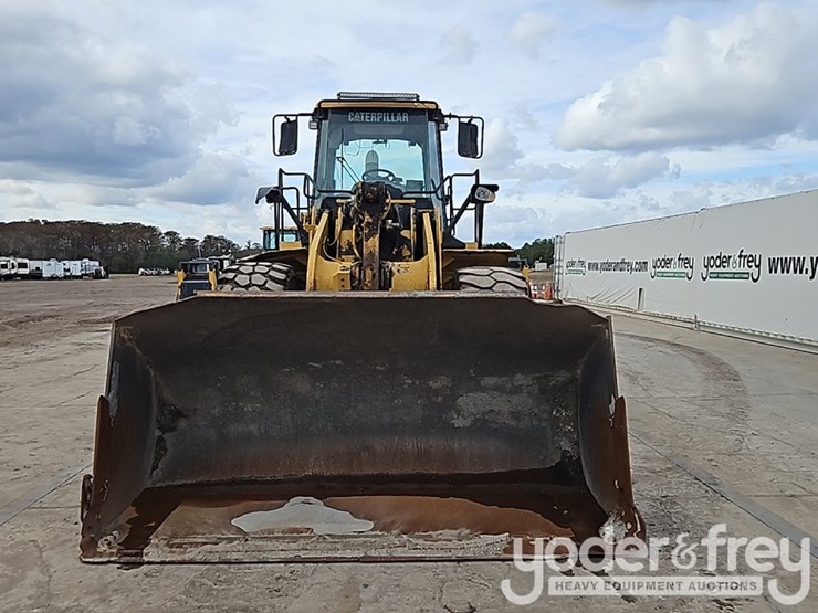 2011-caterpillar-972h-image-11