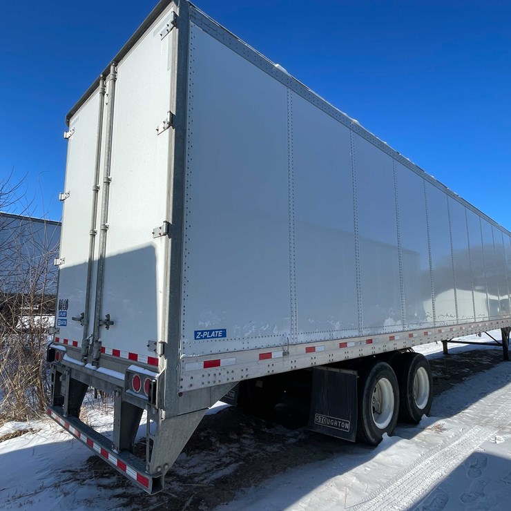 2022 STOUGHTON TRAILER