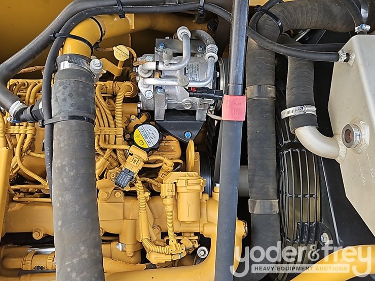 2019-caterpillar-311-flrr-image-35