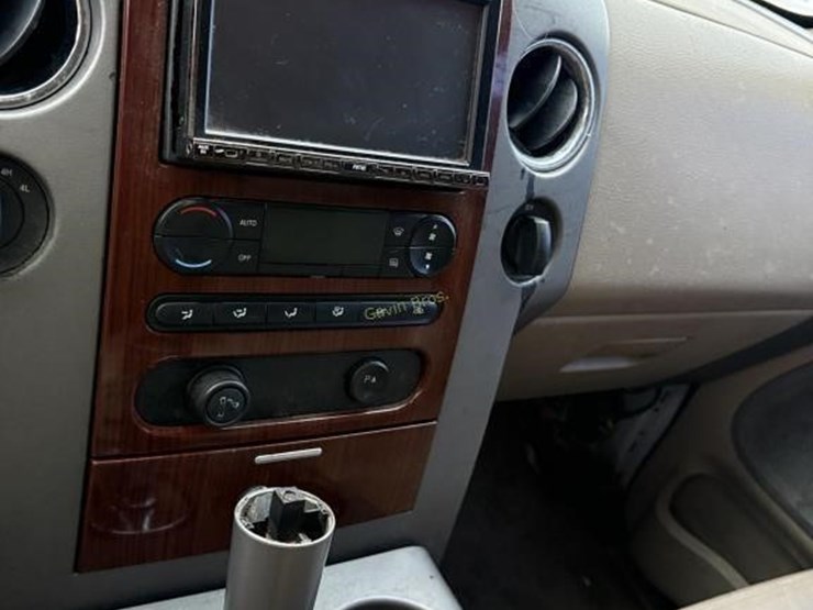 2006-ford-f150-image-14