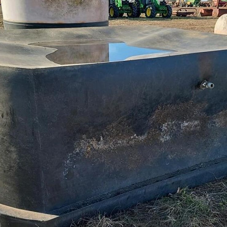 8X8 PLASTIC SQUARE TUB