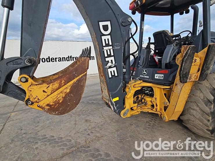 2017-deere-310sl-image-30