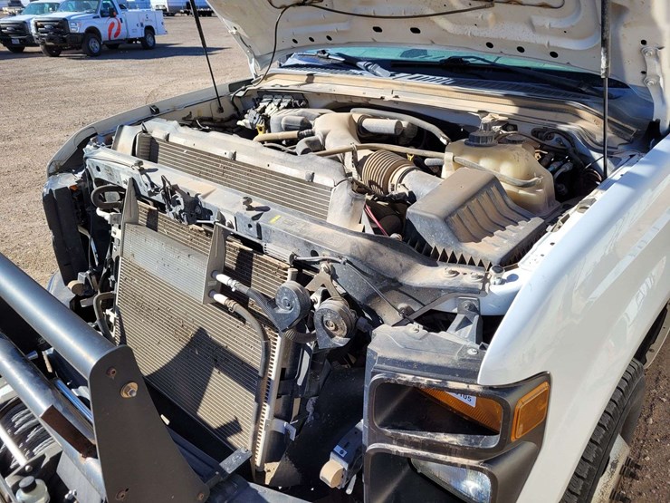 2010-ford-f350-image-14