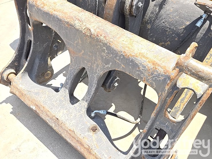 2014-volvo-l60g-image-25