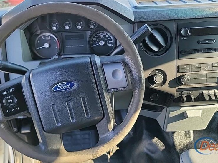 2012-ford-f550-image-15