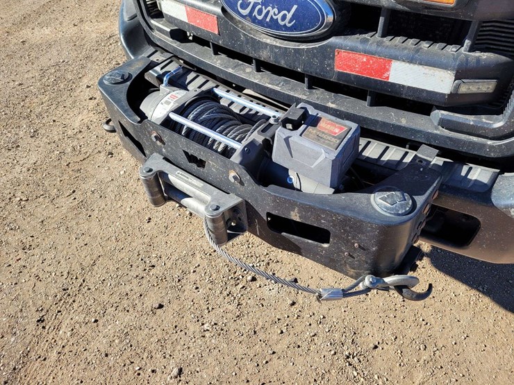 2016-ford-f350-sd-image-2