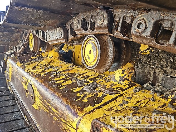 2021-komatsu-d51px-24-image-22