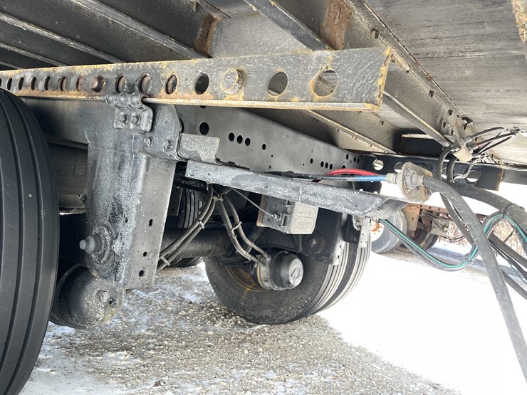 2022-stoughton-trailer-image-19