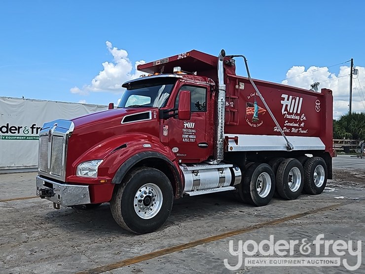 2021-kenworth-t880-image-1