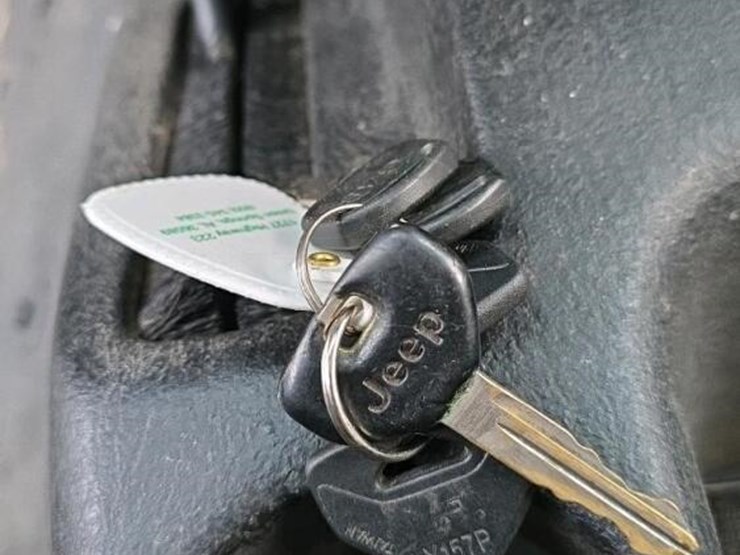 1997-jeep-wranger-4wd,-s/n-1j4fy29p0vp543954:-4-cyl-gas-eng.,-hard-top,-bikini-top,-13000-lb.-winch-image-23