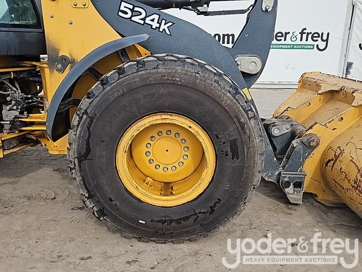 2015-deere-524k-image-10