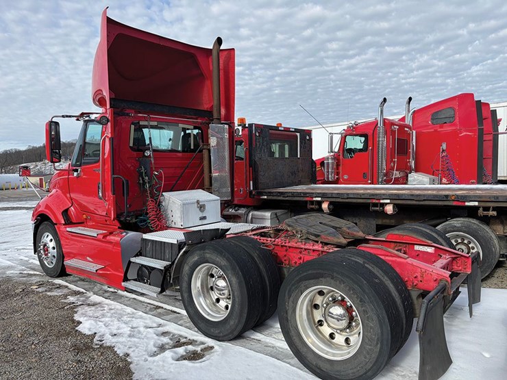 2009-international-prostar122-eagle-image-3