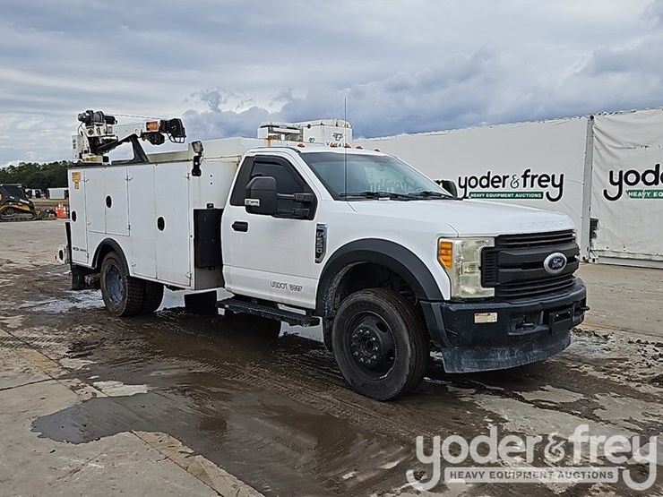 2017-ford-f550-image-7