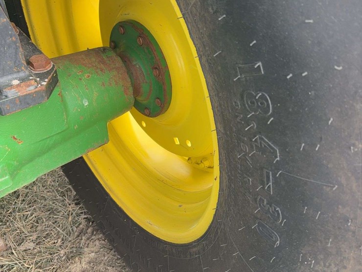 john-deere-6215-image-11