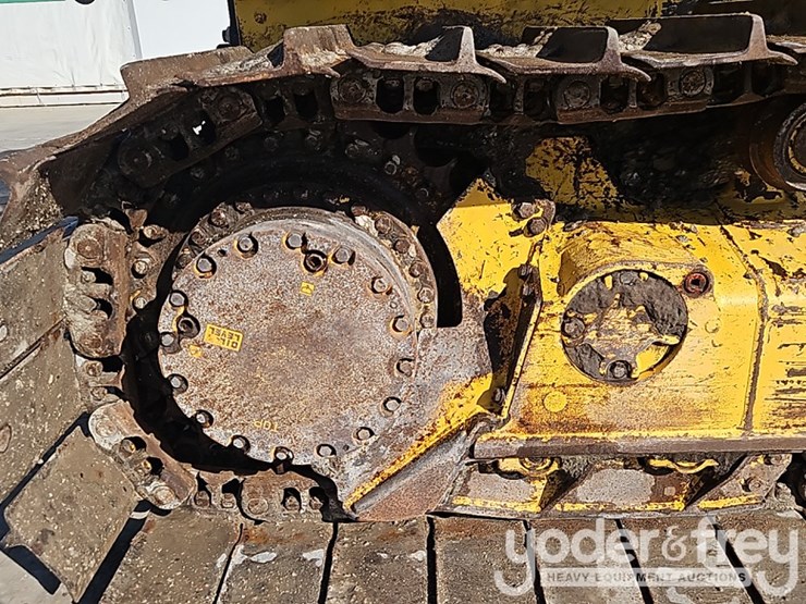 2021-komatsu-d51px-24-image-9