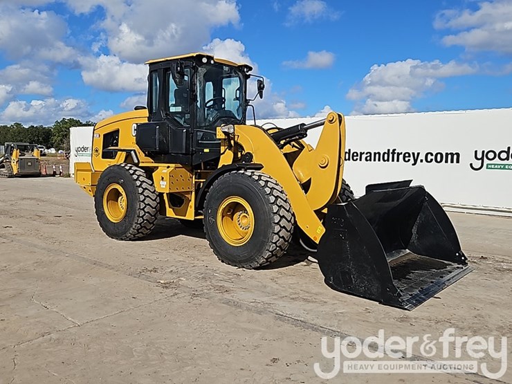 2026-caterpillar-930-image-7