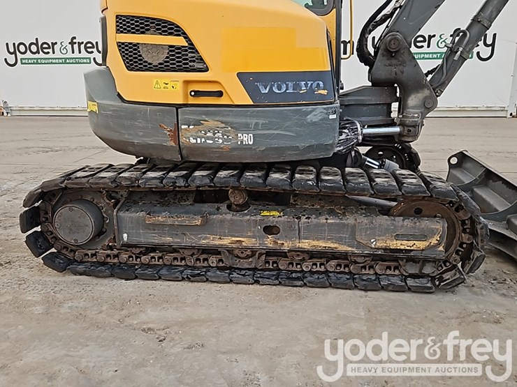 2020-volvo-ecr88d-image-8