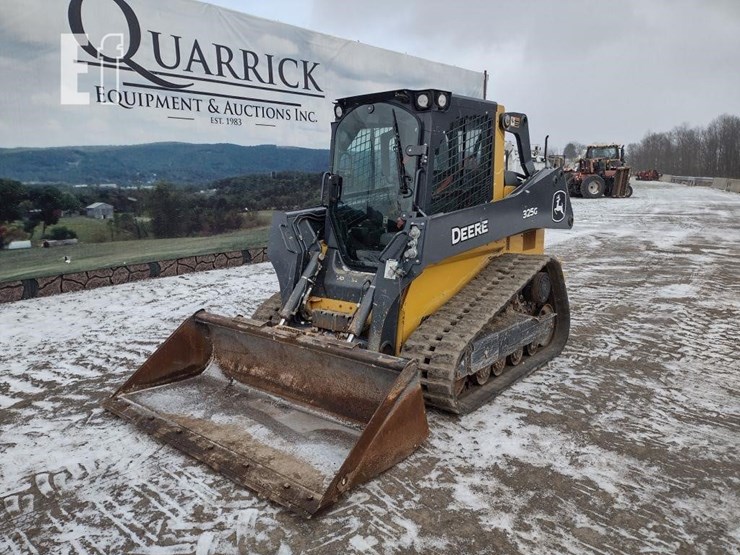 2021-deere-325g-image-37