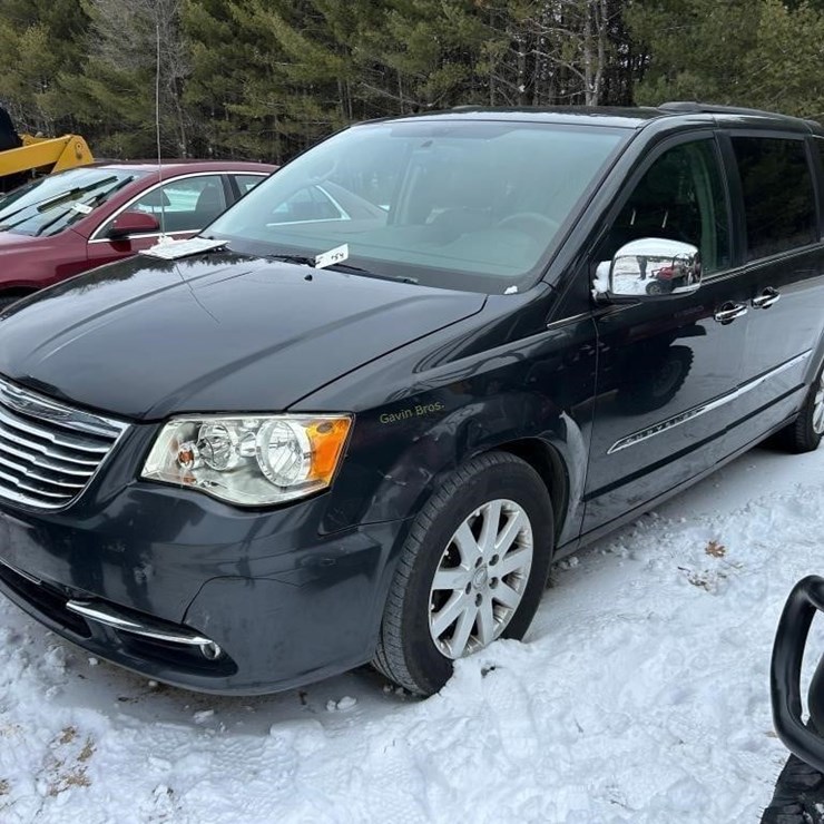 2012 CHRYSLER TOWN & COUNTRY