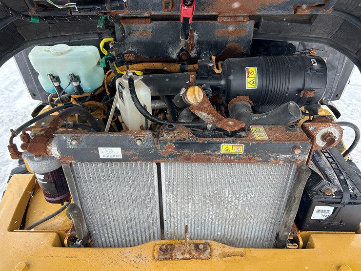 caterpillar-903d-image-54