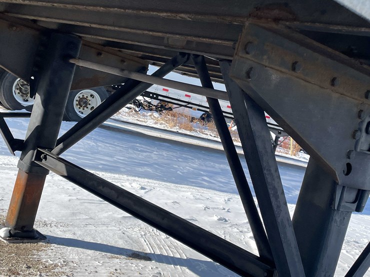 2023-stoughton-trailer-image-17