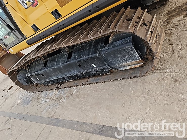 2023-caterpillar-336-image-28