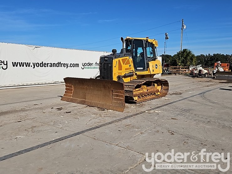 2018-deere-700k-lgp-image-2