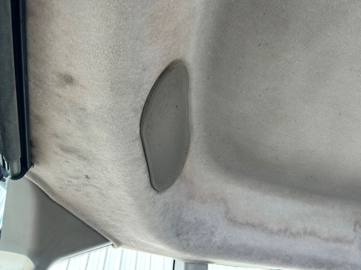 2009-case-ih-magnum-335-image-44