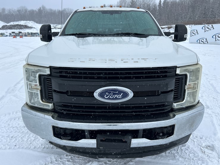 2017-ford-f350-image-7