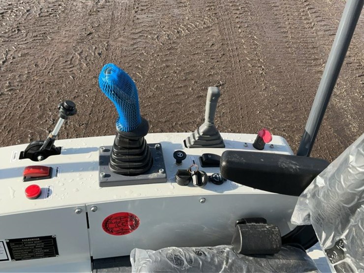 #1212-•-unused-2025-bttl15h-6-excavator-image-28