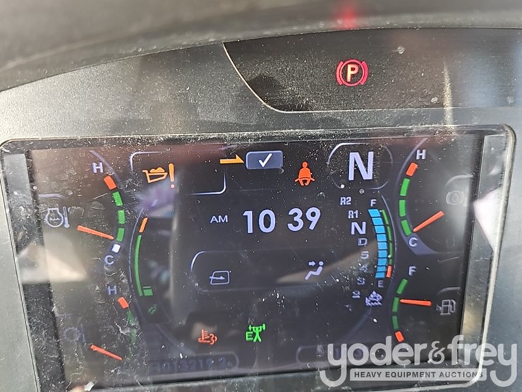 2015-komatsu-hm400-image-38