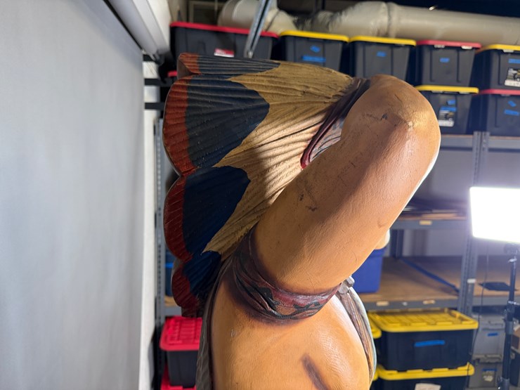 #9-•-#5020-•-life-size-6’8”-cigar-store-indian-statue-image-5