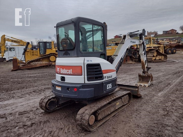 2014-bobcat-e35-image-51