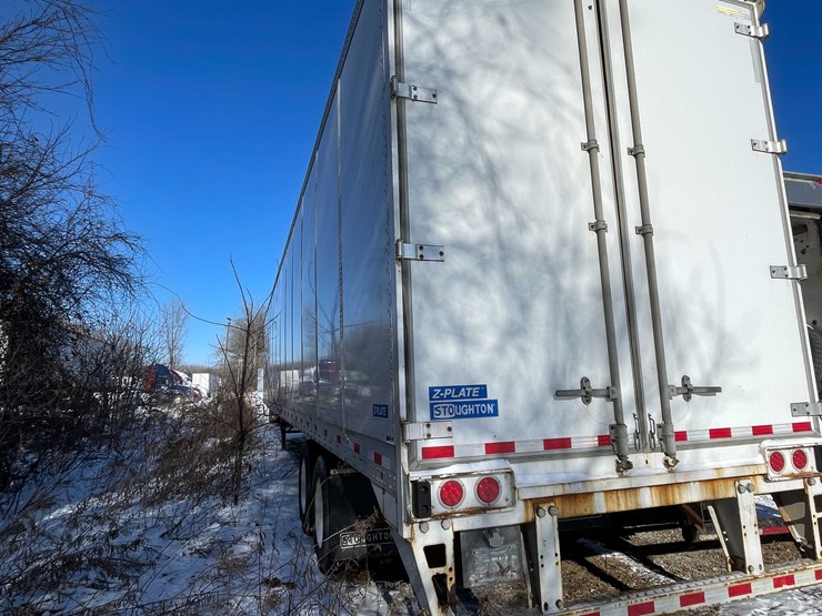 2022-stoughton-trailer-image-6